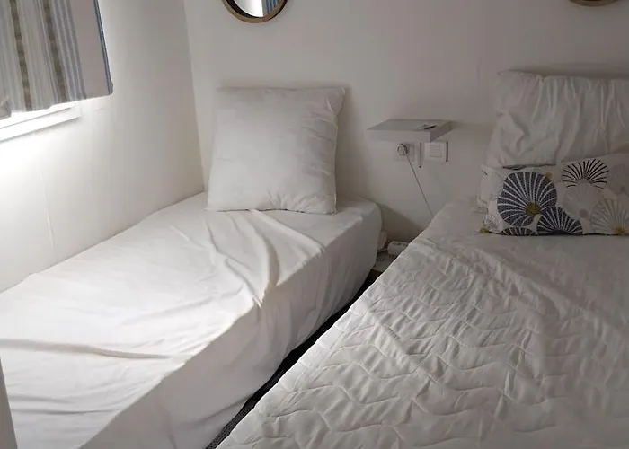 مكان تخييم Julieregis